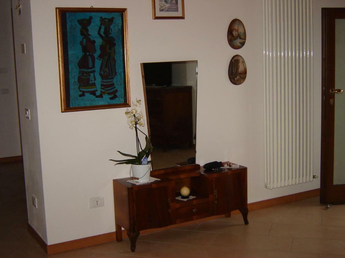 가바르도 A 7 Km Da Salo' Casa Del Sole Mansarda 아파트 외부 사진